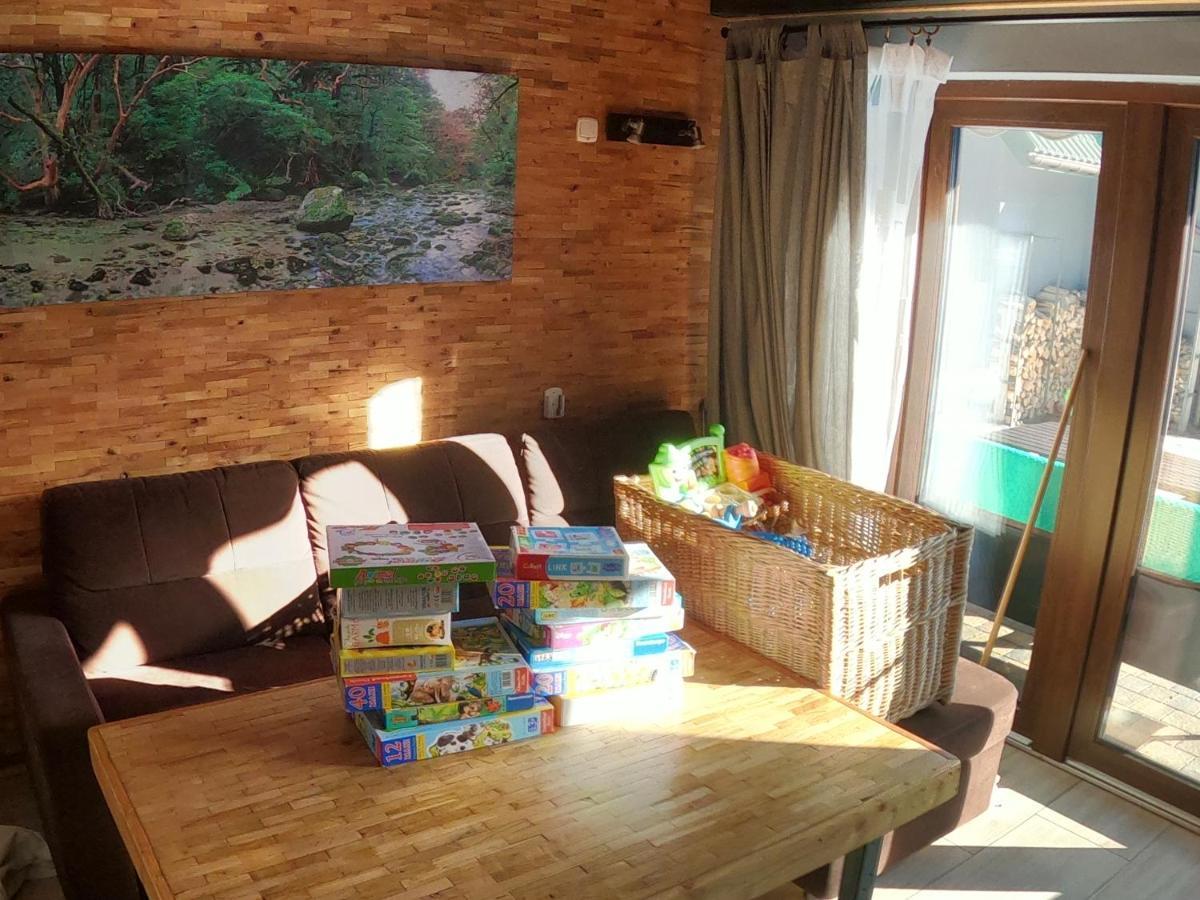 Wyspadrzewodomek Kamionna  Exteriör bild